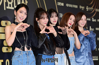 [포토] 카라 "오랜만에 인사드려요"