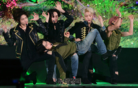 [포토] 더 '투모로우바이투게더' 스럽게 돌아온 5인조 그룹