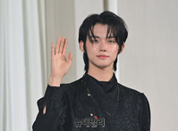 [포토] 컴백한 투모로우바이투게더 연준