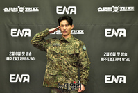 [포토] 배우 이충구 "신병캠프서 완벽 임무수행 맡았습니다"