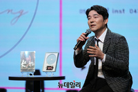 [포토] 미니 3집 '멍청이'로 돌아온 임창정