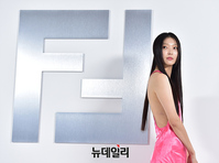 [포토] 모델 김성희 '아슬아슬 백리스'