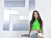 [포토] 여자아이들 우기 '귀여운 손하트'