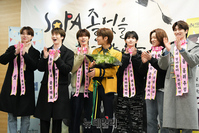 [포토] 보이그룹 블리처스 "우리 막내 졸업해요"