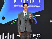 [포토] 정동원 '토끼해 포즈'