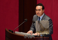 [포토] 교섭단체 대표연설 하는 박홍근 민주당 원내대표