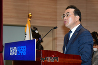 [포토] 발언하는 박홍근 민주당 원내대표