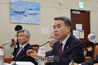 [포토] 답변하는 이종섭 국방부 장관