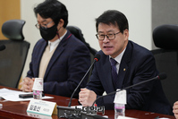 [포토] '보행자를 위한 도로' 세미나 참석한 임호선 의원