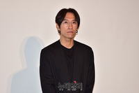 [포토] EP앨범으로 돌아온 빽가 백성현