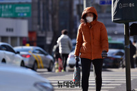 [포토] 오늘도 쌀쌀한 출근길