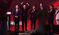 [포토] 환호하는 김기현 국민의힘 신임 대표