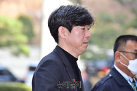 [포토] 공판 출석하는 남욱