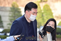 [포토] 공판 출석하는 유동규