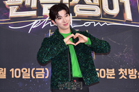 [포토] 박강현 '잔망스러운 하트'