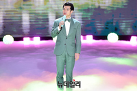 [포토] 조명섭, 진중한 무대