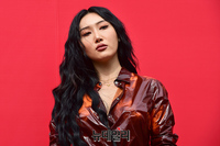 [포토] 화사 '몸매 돋보이는 룩'