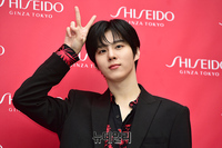 [포토] 김우석 '토끼 포즈'