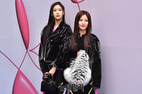 [포토] 네이처 유채-채빈 '블랙핑크 룩'