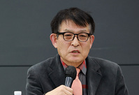 [포토] 발제하는 조영기 한반도선진화재단 실장