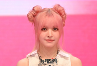 [포토] 엔믹스 릴리, 깜찍한 핑크머리