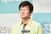 [포토] 김창완 '자전거 타고 왔어요'