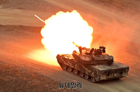 [포토] 한미연합 제병협동사격훈련 "적 전투의지를 분쇄하라"