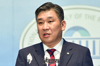 [포토] 폭력 사각지대 해소방안 마련 촉구하는 최승재 의원