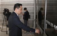 [포토] 공판 출석하는 강용석 변호사