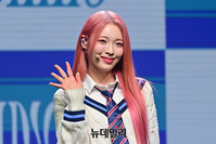 [포토] 핑크빛 발산하는 빌리 하람