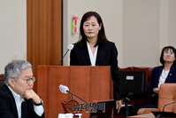 [포토] 인사말 하는 정정미 헌법재판관 후보자