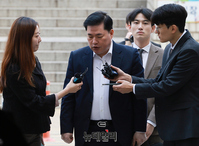 [포토] 공판 출석하는 유동규