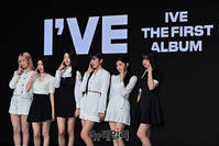 [포토] 포토타임 갖는 아이브