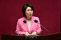 [포토] 발언자로 나선 조은희 국민의힘 의원