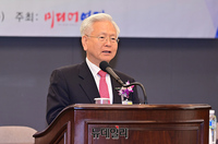 [포토] 축사하는 고영주 대표