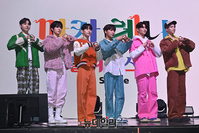 [포토] 'Y2K 세기말 감성' 블리처스