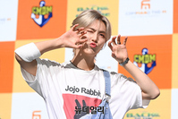 [포토] 커맨더맨 병훈 '댕댕이 매력'