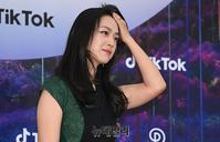 [포토] 백상예술대상 다시 찾은 대륙여신 탕웨이