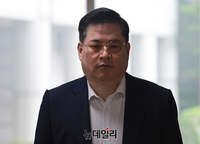 [포토] 법원 출석하는 유동규 전 본부장