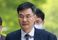 [포토] 결심 공판 출석하는 전익수 전 법무실장