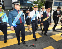 [포토] '윤석열 정부' 출범 1년 맞아 현장점검하는 윤희근 경찰청장
