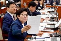 [포토] 의사진행 발언 하는 임이자 국민의힘 의원