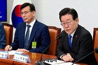 [포토] 중국 수출·진출 기업 긴급간담서 발언하는 이재명