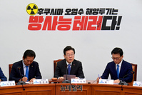 [포토] 최고위 참석한 이재명 더불어민주당 대표