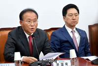 [포토] 모두발언 하는 윤재옥 국민의힘 원내대표