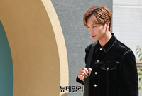 [포토] 육성재, 올 블랙 패션