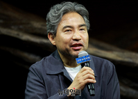 [포토] 연극 '나무 위의 군대' 상관 역 맡은 배우 김용준