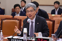 [포토] 출생통보제 관련 답변하는 김상환 법원행정처장