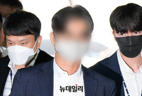 [포토] 영장심사 출석하는 송영길 전 보좌관