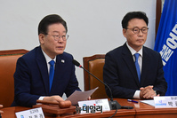 [포토] 최고위 출석한 이재명 민주당 대표